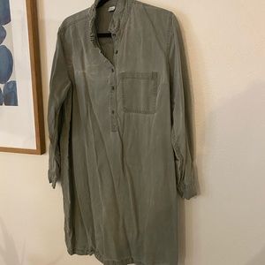 Old navy shirt dress